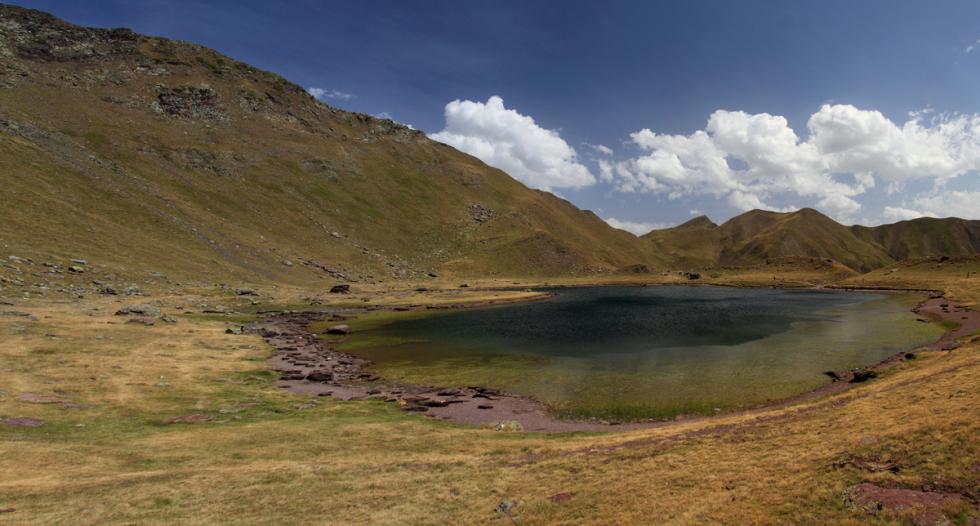 Ibón de las Truchas